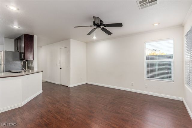 9057 Badby Avenue, Las Vegas, NV 89148