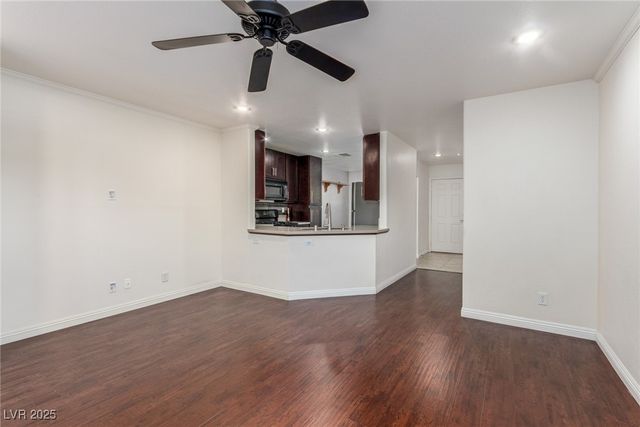 9057 Badby Avenue, Las Vegas, NV 89148