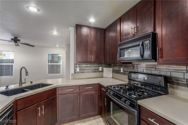 9057 Badby Avenue, Las Vegas, NV 89148