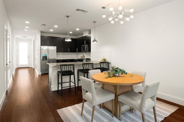 2804 Treble LN 923, Austin, TX 78704