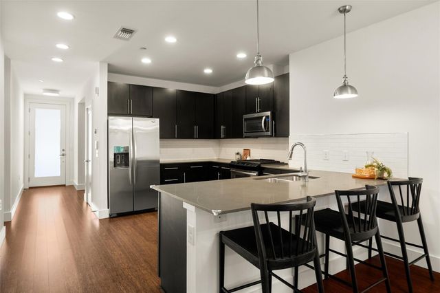 2804 Treble LN 923, Austin, TX 78704