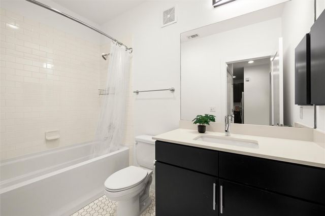 2804 Treble LN 923, Austin, TX 78704