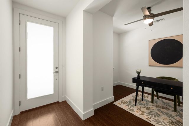 2804 Treble LN 923, Austin, TX 78704