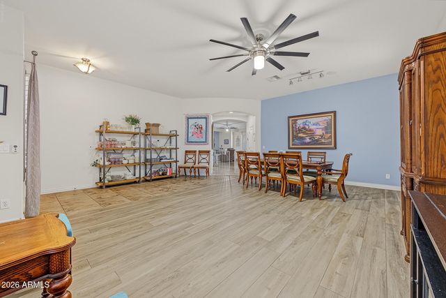 26915 N GIDIYUP Trail, Phoenix, AZ 85085
