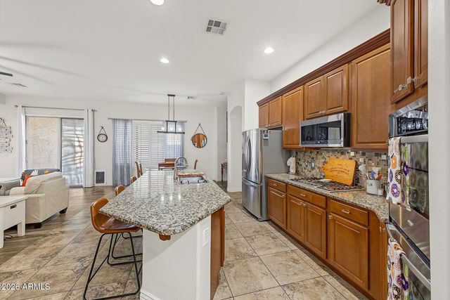 26915 N GIDIYUP Trail, Phoenix, AZ 85085