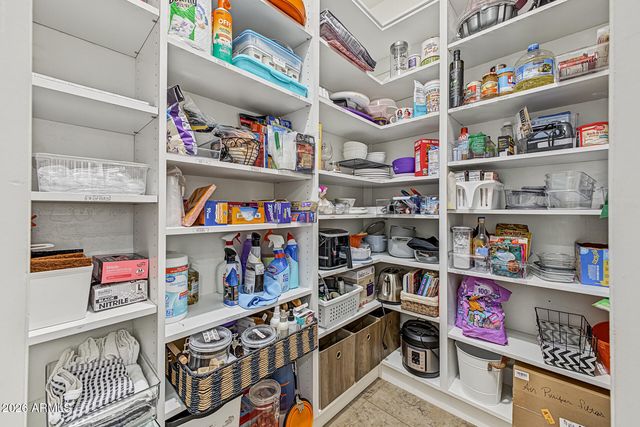 26915 N GIDIYUP Trail, Phoenix, AZ 85085