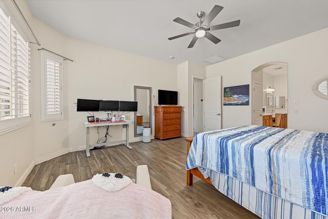 26915 N GIDIYUP Trail, Phoenix, AZ 85085