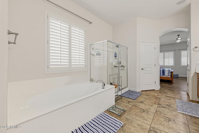 26915 N GIDIYUP Trail, Phoenix, AZ 85085