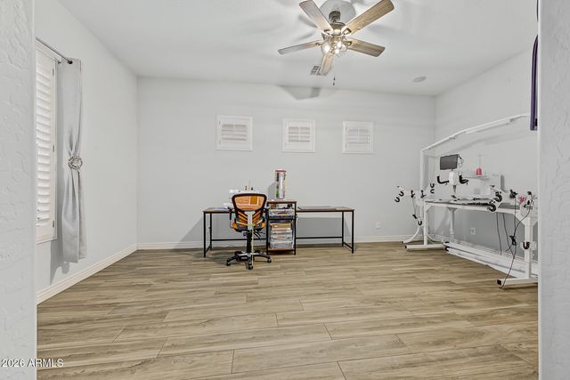 26915 N GIDIYUP Trail, Phoenix, AZ 85085