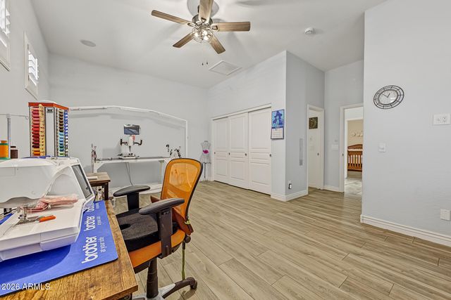 26915 N GIDIYUP Trail, Phoenix, AZ 85085