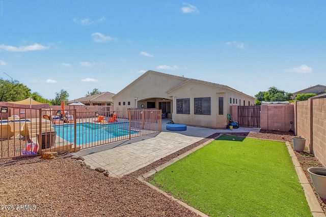 26915 N GIDIYUP Trail, Phoenix, AZ 85085