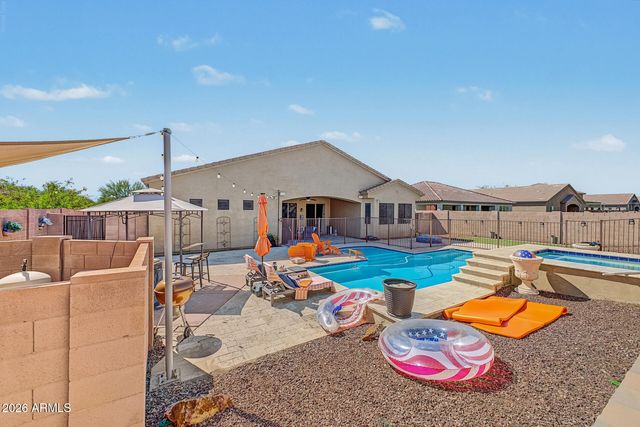 26915 N GIDIYUP Trail, Phoenix, AZ 85085