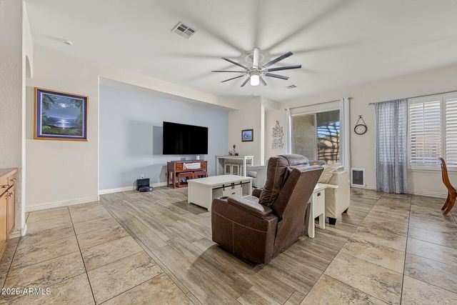26915 N GIDIYUP Trail, Phoenix, AZ 85085