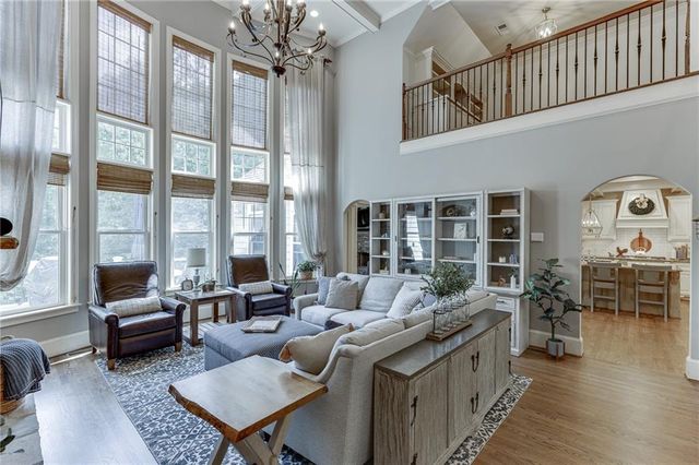 3092 Hidden Falls Drive, Buford, GA 30519