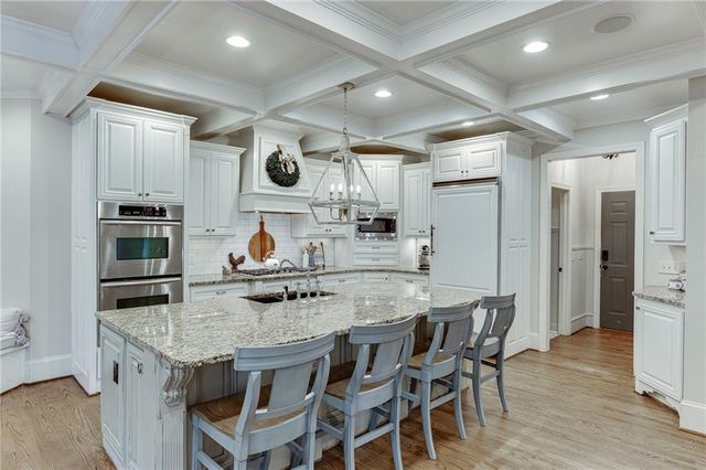 3092 Hidden Falls Drive, Buford, GA 30519