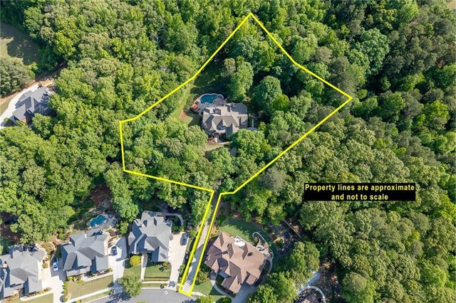 3092 Hidden Falls Drive, Buford, GA 30519