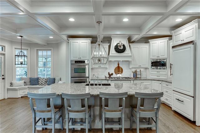 3092 Hidden Falls Drive, Buford, GA 30519