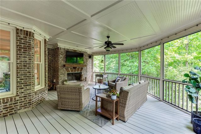 3092 Hidden Falls Drive, Buford, GA 30519