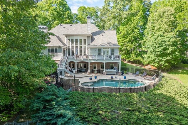 3092 Hidden Falls Drive, Buford, GA 30519