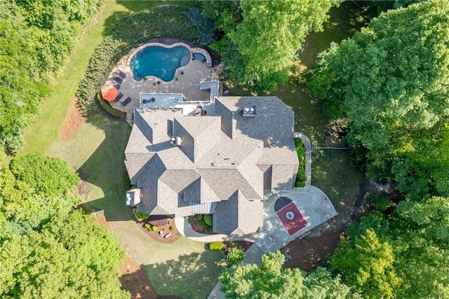 3092 Hidden Falls Drive, Buford, GA 30519
