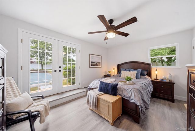 15 Groton Lane, Coram, NY 11727