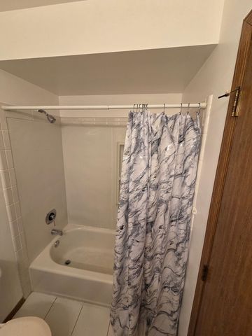 4007 193rd Street 2, Country Club Hills, IL 60478