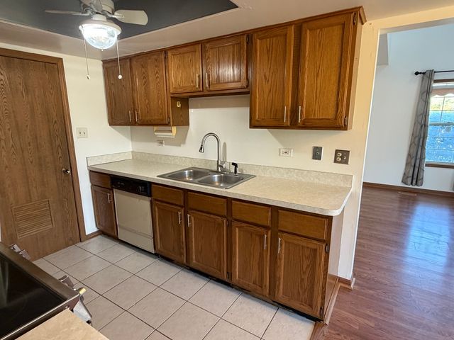 4007 193rd Street 2, Country Club Hills, IL 60478