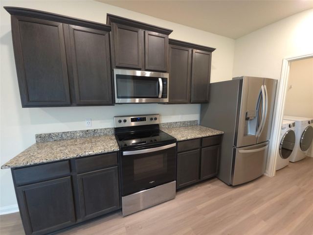 305 Lone Mountain Drive, Katy, TX 77493