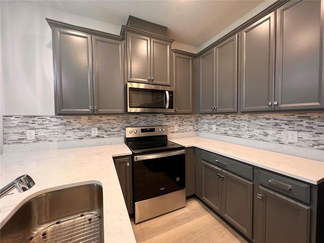 2295 GARDEN BELLE DRIVE, Clermont, FL 34711