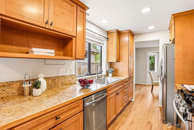 14502 104th Avenue NE, Bothell, WA 98011