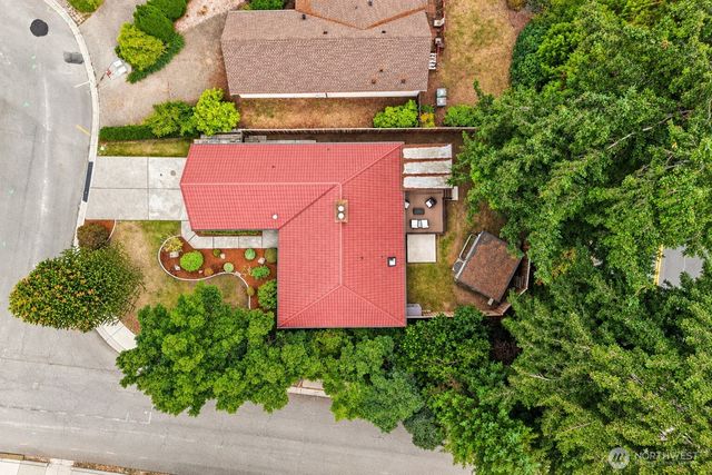 14502 104th Avenue NE, Bothell, WA 98011