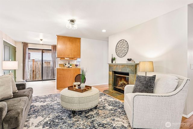 14502 104th Avenue NE, Bothell, WA 98011
