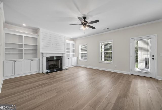 907 Bessie Court, Loganville, GA 30052