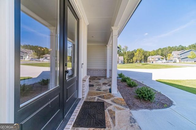 907 Bessie Court, Loganville, GA 30052