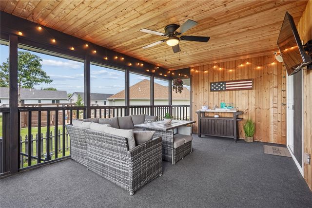 2105 Catherine Court, Marion, IA 52302