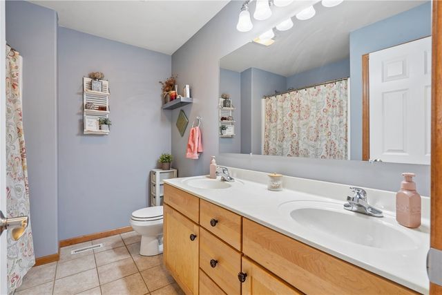 2105 Catherine Court, Marion, IA 52302