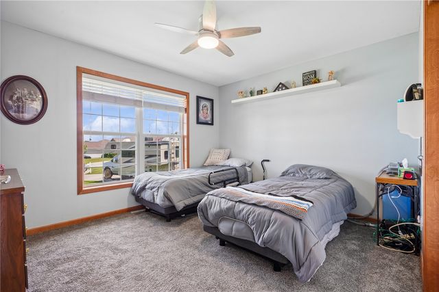 2105 Catherine Court, Marion, IA 52302