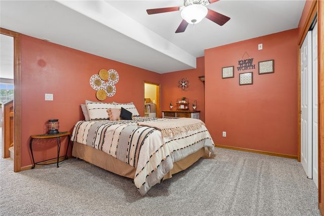 2105 Catherine Court, Marion, IA 52302
