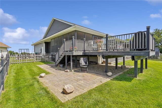 2105 Catherine Court, Marion, IA 52302