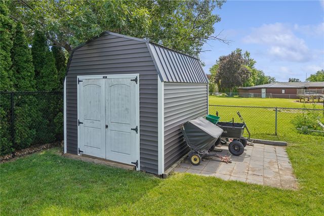 2105 Catherine Court, Marion, IA 52302