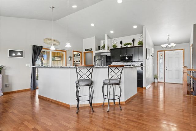 2105 Catherine Court, Marion, IA 52302