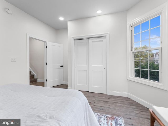 80 W SHARPNACK STREET, Philadelphia, PA 19119