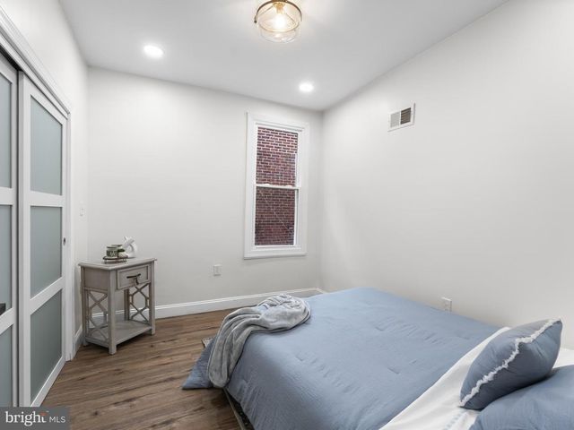 80 W SHARPNACK STREET, Philadelphia, PA 19119