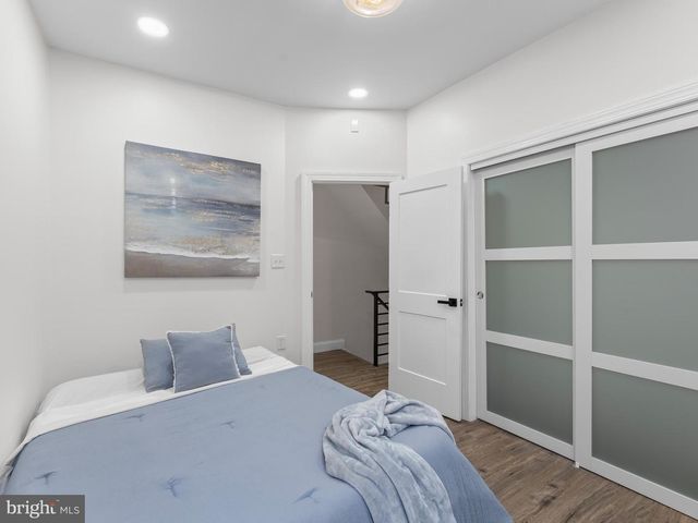 80 W SHARPNACK STREET, Philadelphia, PA 19119