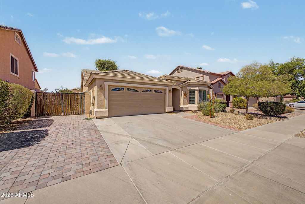 17212 W ASHLEY Drive, Goodyear, AZ 85338 — photo 3