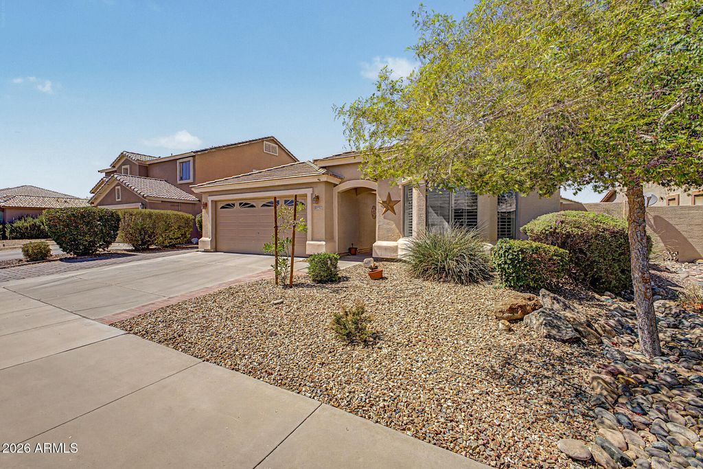 17212 W ASHLEY Drive, Goodyear, AZ 85338 — photo 5