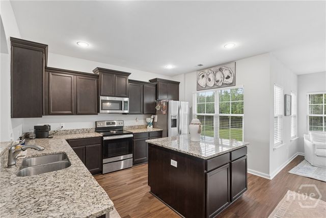 2934 Castleoak Drive, Richmond Hill, GA 31324