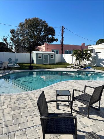 304 53RD STREET W, Bradenton, FL 34209