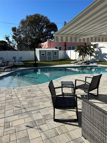 304 53RD STREET W, Bradenton, FL 34209