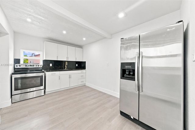 1968 NW 24th Avenue D, Miami, FL 33125